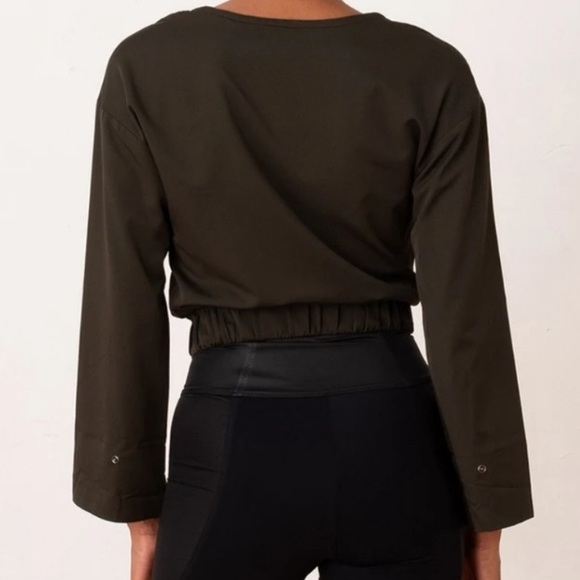 ADAY blouse - Picture 3 of 4